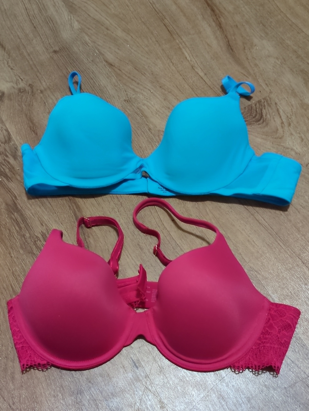 Soma Turquoise and Hot Pink Everyday T-Shirt Bras - Women Intimates